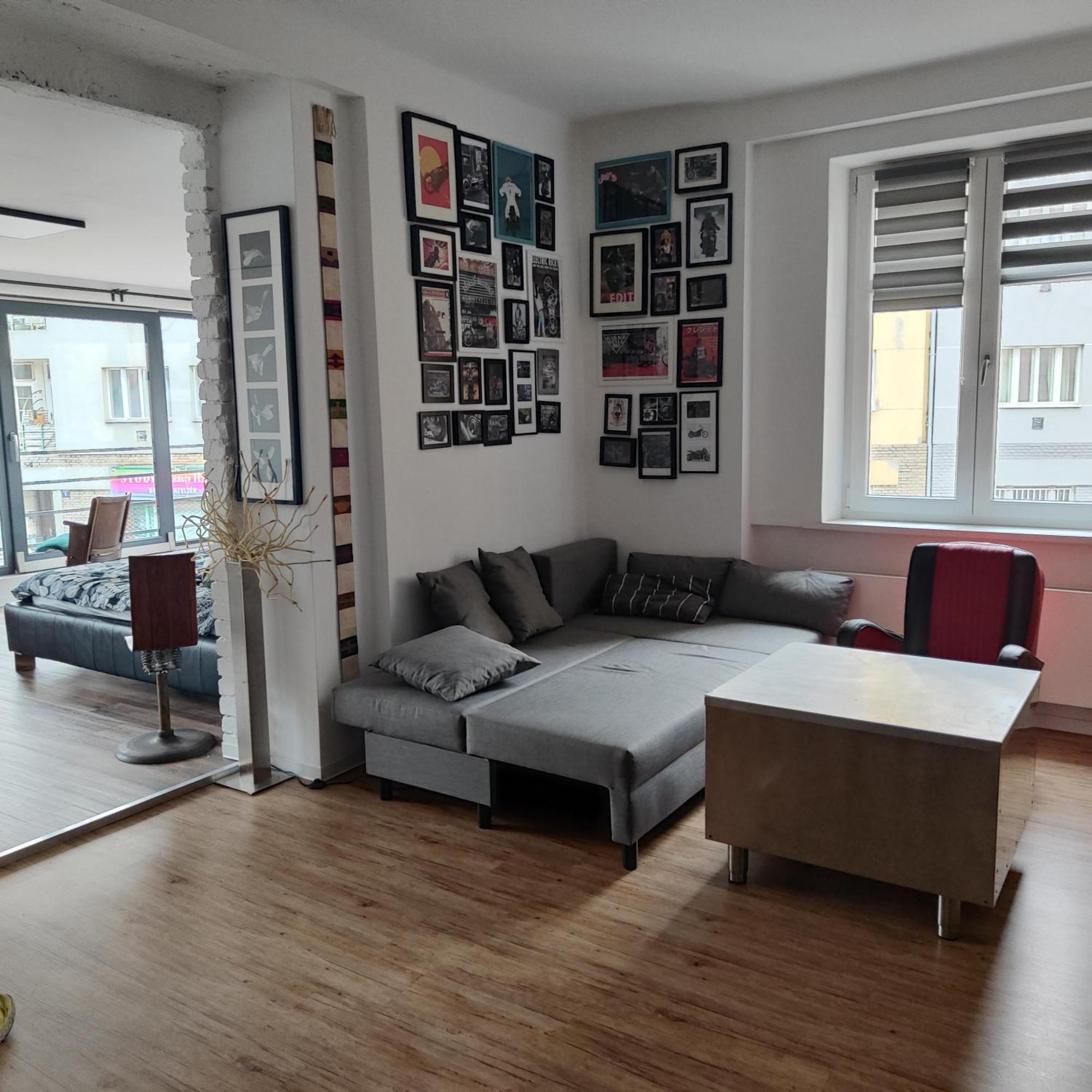 Apartment Big Windows - Prague — Photos 3